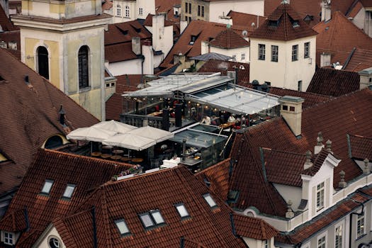 Top Romantic Rooftop Bars in Prague for a Candlelit Dinner